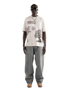 Japanese Cherry Blossom T-Shirt – FINELLI oversized t-shirt, front view