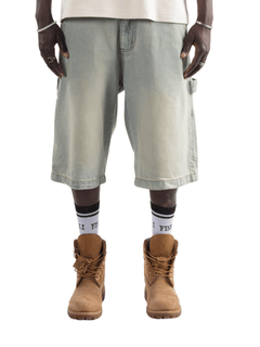 Denim Shorts Tint Wash – FINELLI oversized shorts, front view