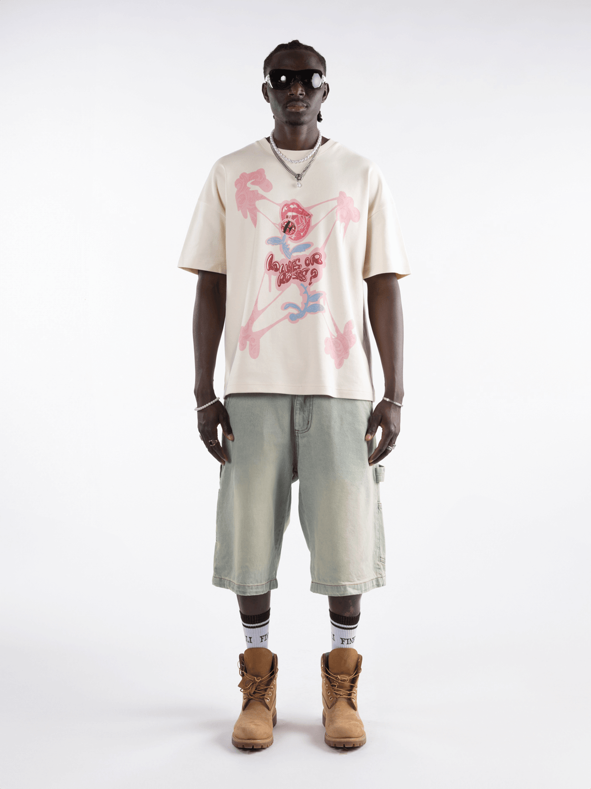 Denim Shorts Tint Wash – FINELLI oversized shorts, back view