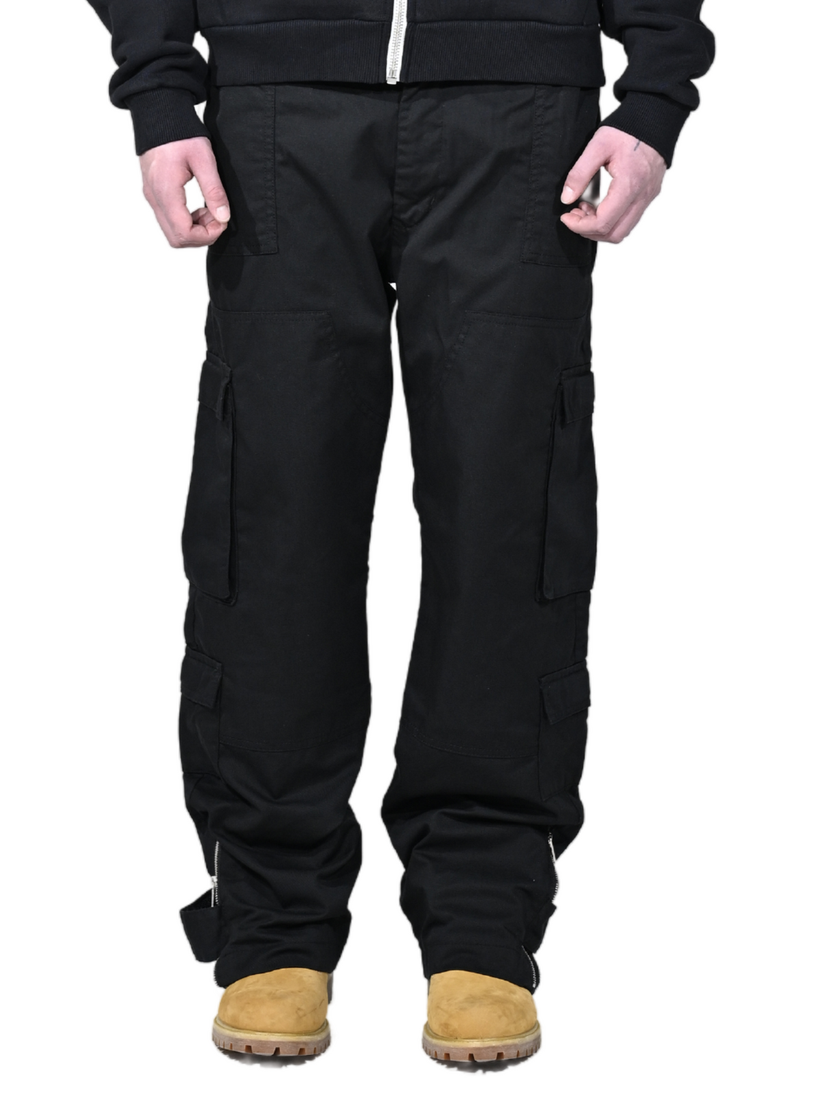 Carpenter Cargos black – FINELLI baggy cargo pants men, front view
