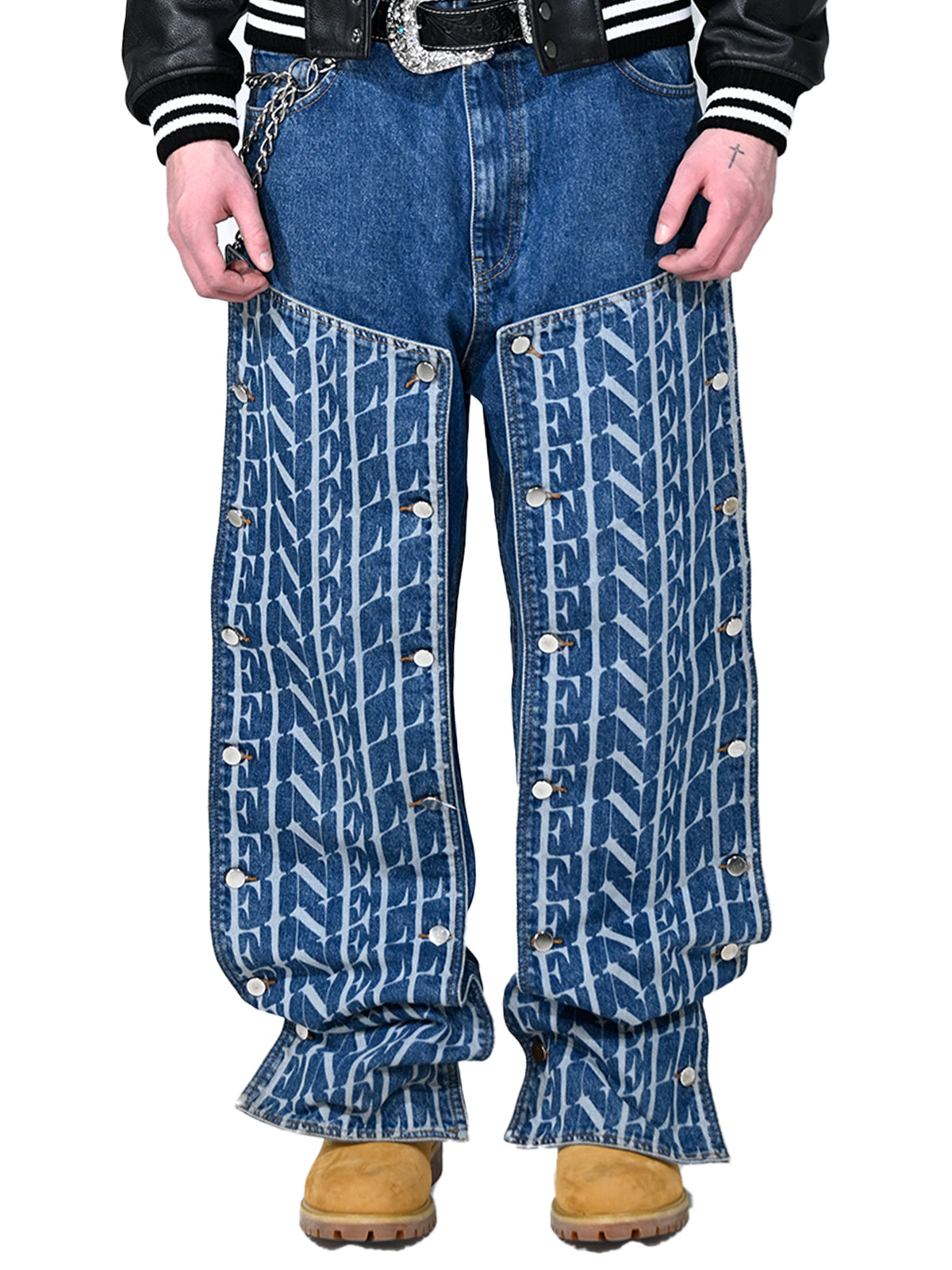 Double Knee Laser Denim Blue – FINELLI oversized t-shirt, front view