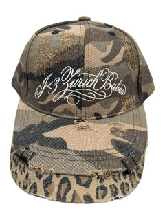 I <3 Zurich Babes Cap – Detailaufnahme auf weissem Hintergrund
